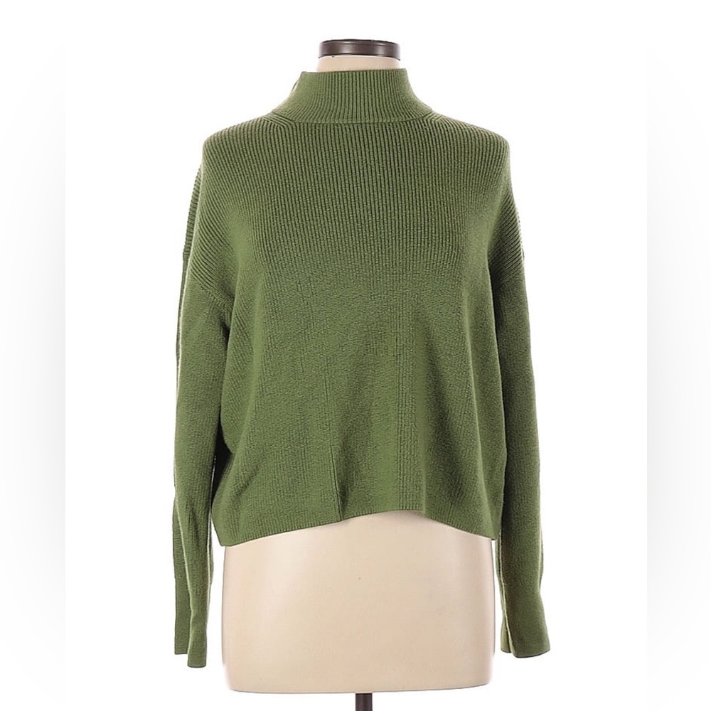 Lululemon Turtleneck